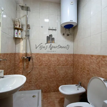 Visa's Komuna Apartment Tirana